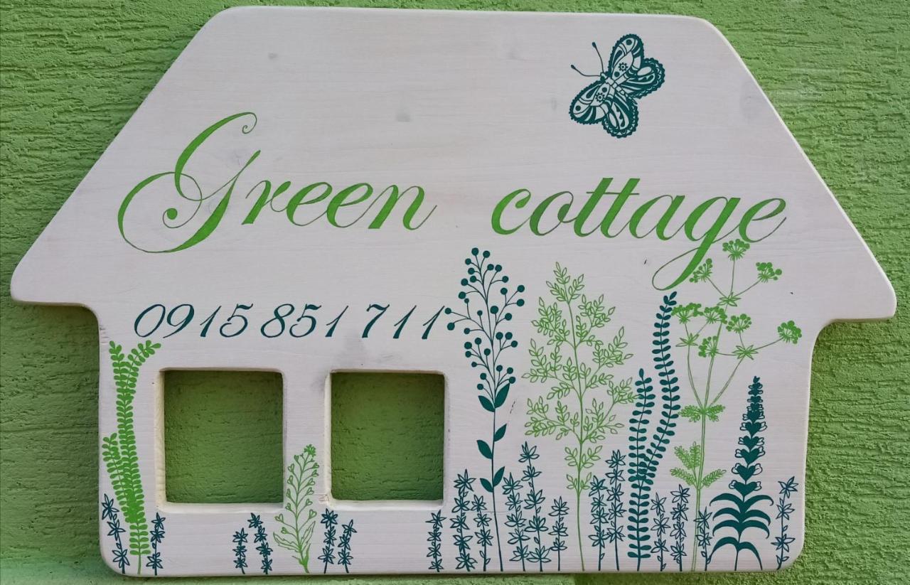 Green Cottage Bešeňová Eksteriør billede
